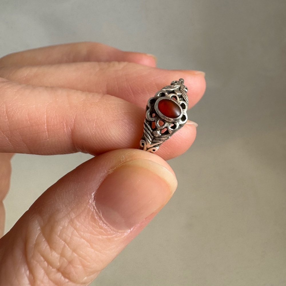 Elegant Carnelian and Sterling Silver Ring